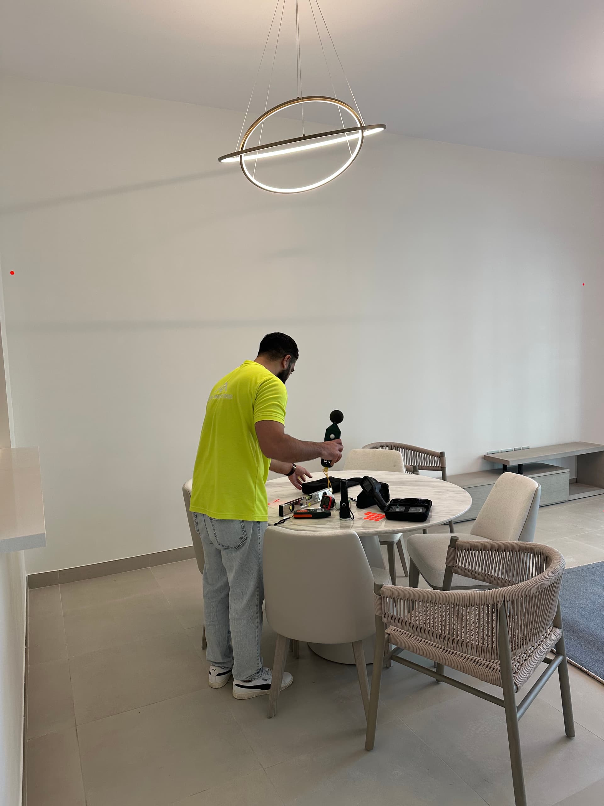 Snagging inspector checking finishes in Dubai